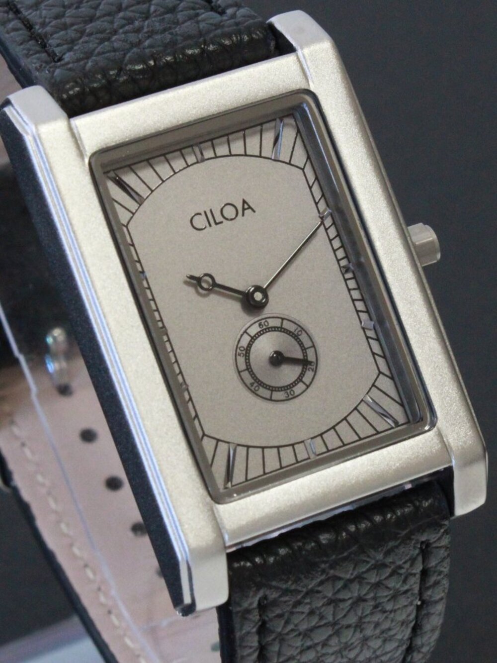 Men's Quartz Tank Style Watch Small Seconds Sub Dial Black Leather 28mm X 43mm - Picture 5 of 13